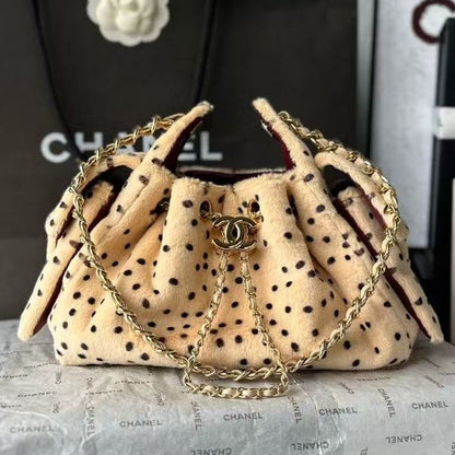 Chanel 2026 Hobo Bag 22cm Beige Black Plush Leather