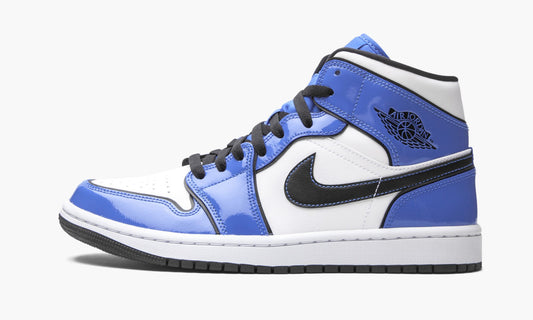 Air Jordan 1 Mid SE Signal Blue Sneakers - Retro Runner
