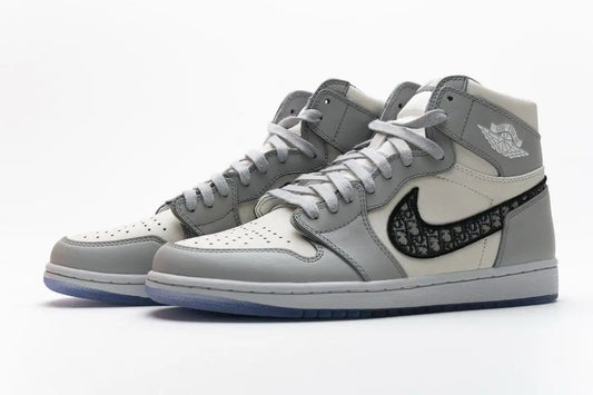 Air Jordan 1 Retro High Dor Sneakers - Cushioned Stride