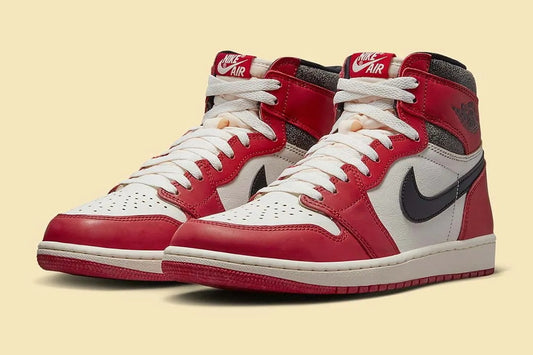 Air Jordan 1 Retro High OG Lost and Found Sneakers - Cushioned Stride