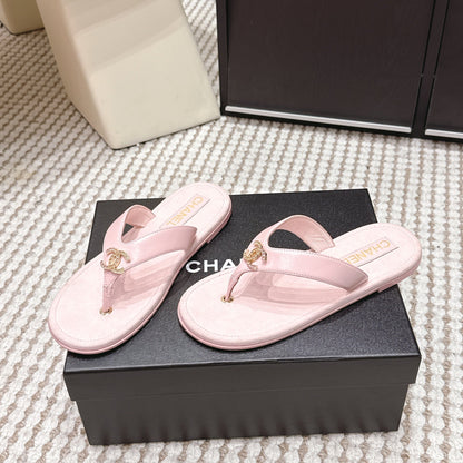 CC 26s Thong Sandals Light Pink Suede Sheepskin 632355