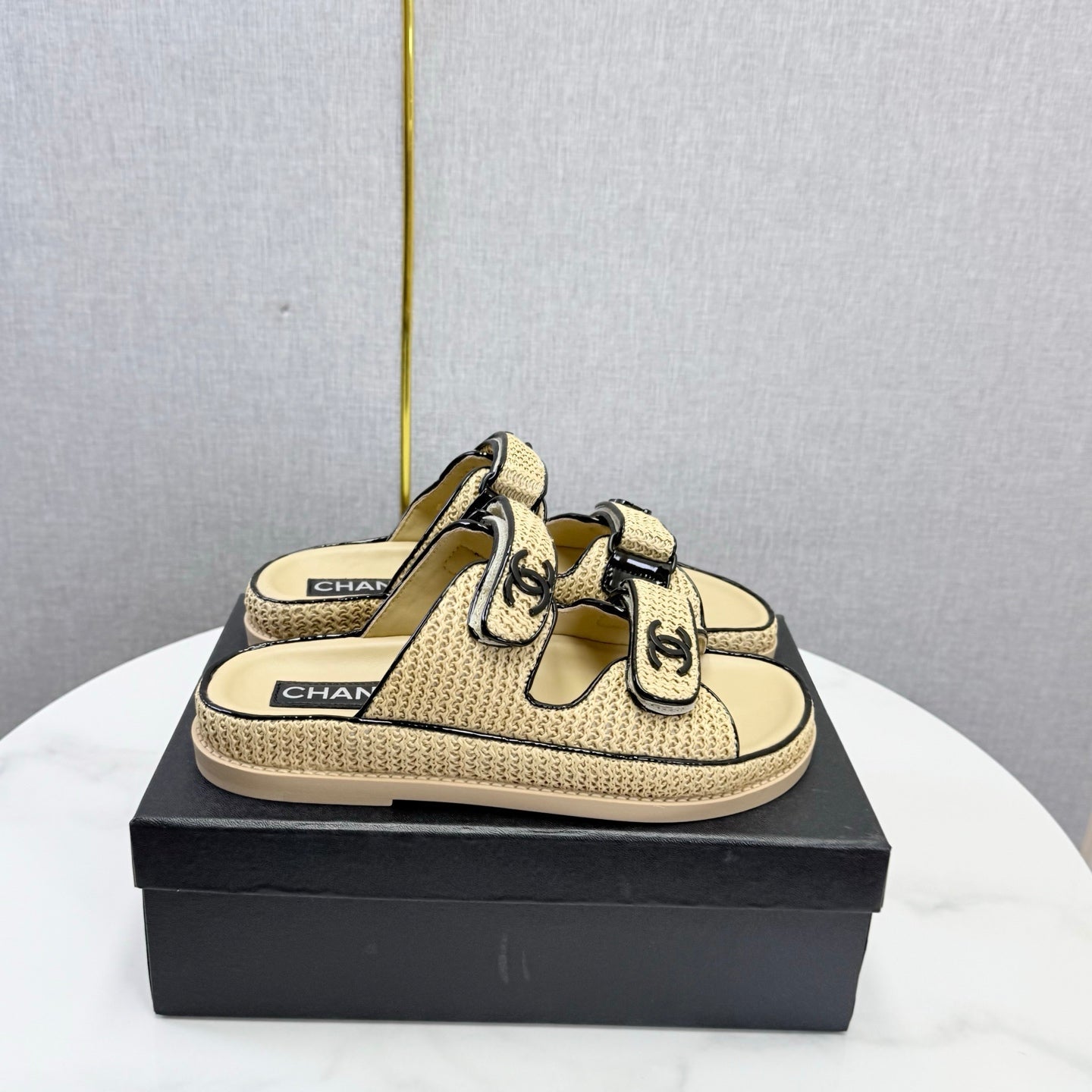 Chanel 2026 Slipper Woven Sheepskin 904539
