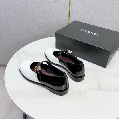 Chanel 2026 Ballet Flat Glossy Leather 904496