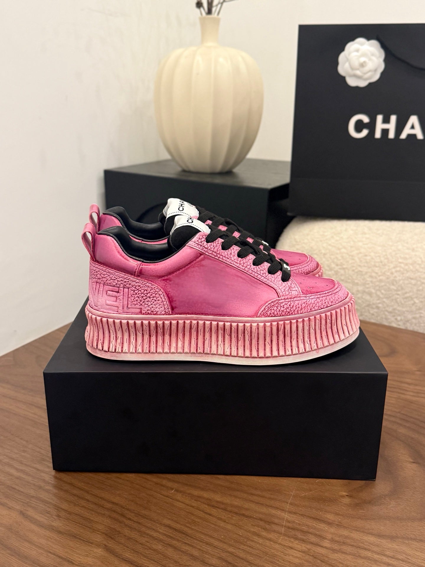 CC 26s Casual Sneaker Dark Pink Leather 183615