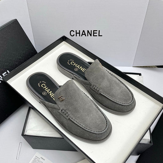 CC 26s Double C Mule Gray Suede 645304